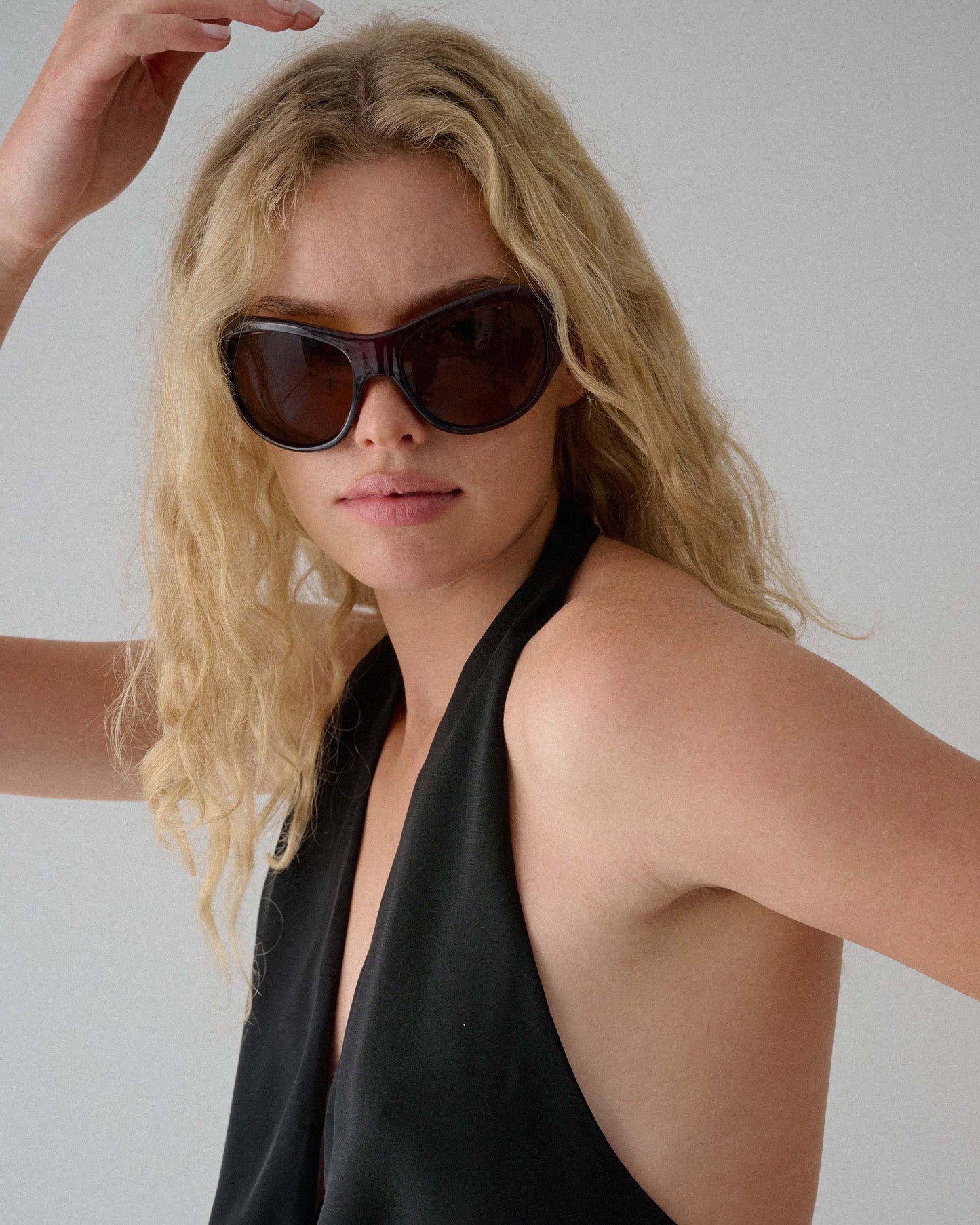 SZADE - sunny ; pinot noir / hazelnut