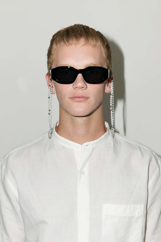 SZADE - sunglass chain ; silver / pearl