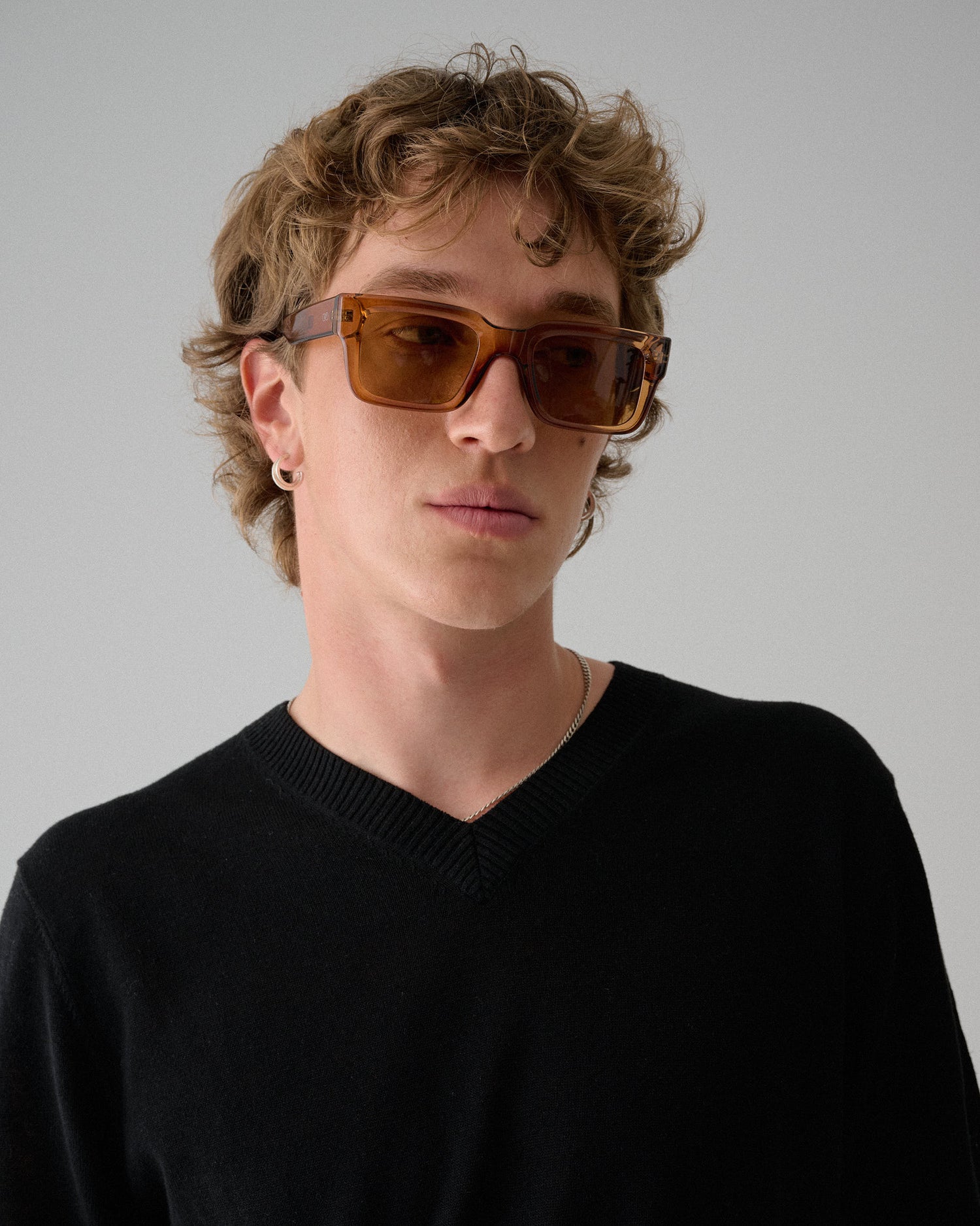 SZADE - dixon ; fawn / hazelnut