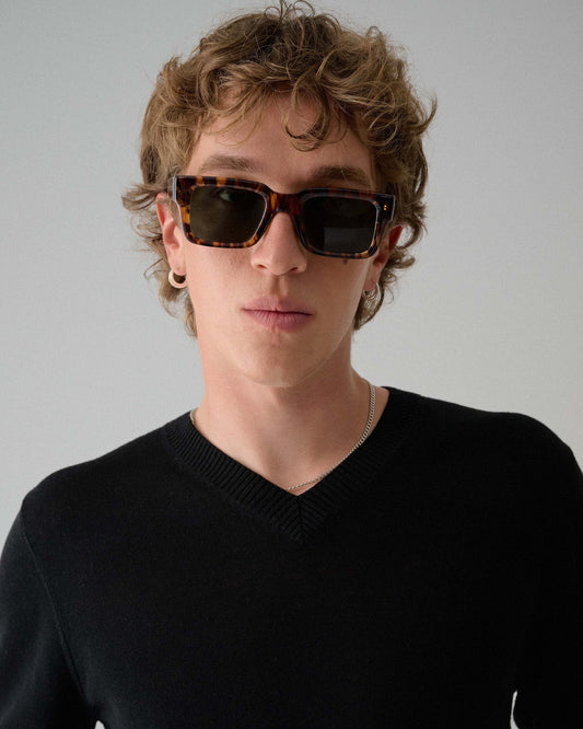 SZADE - dixon ; walnut / moss polarised