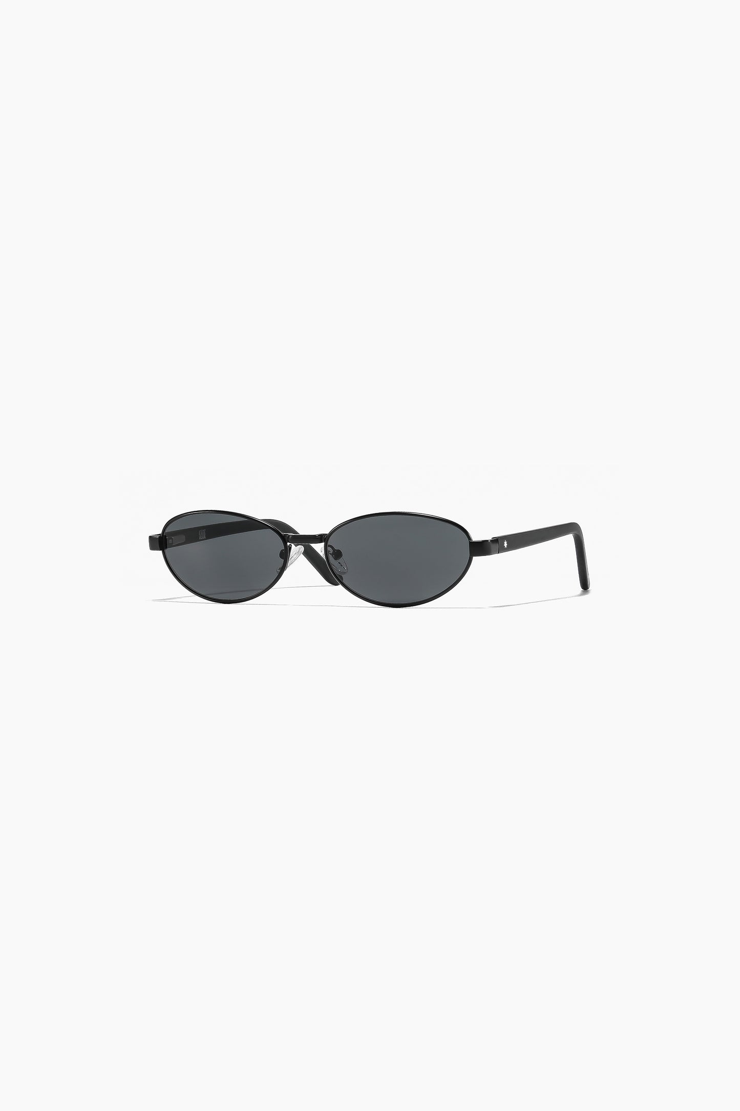 SZADE - cherry ; matte black / ink