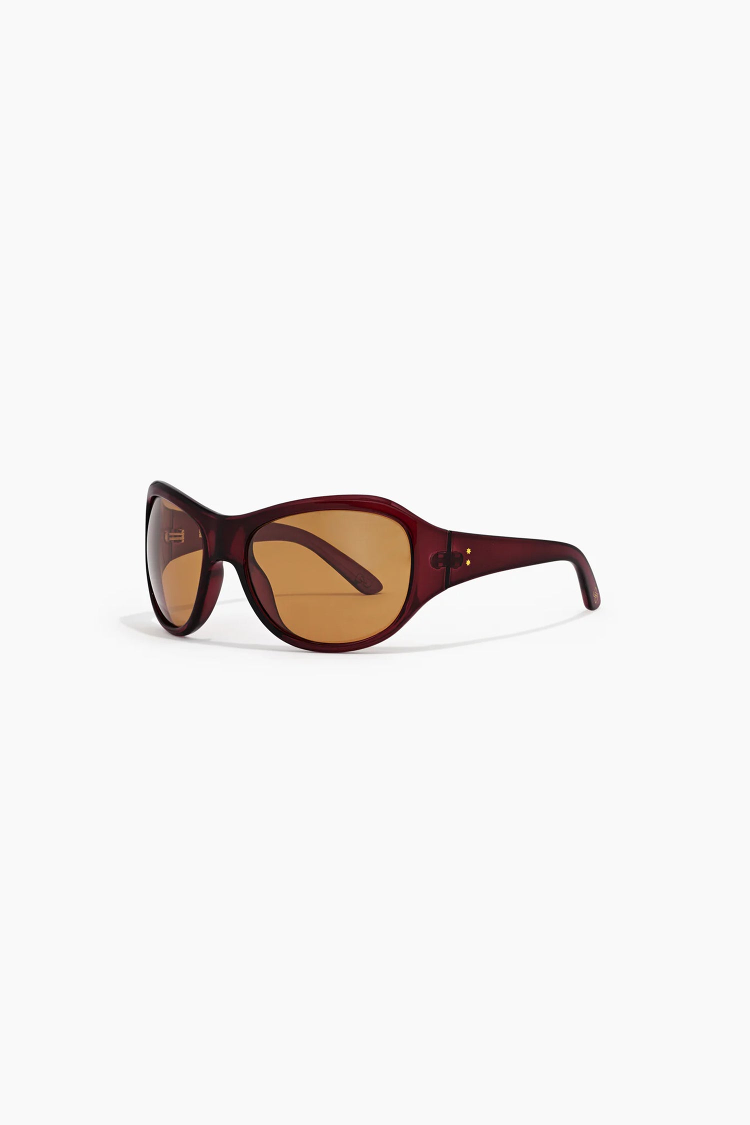 SZADE - sunny ; pinot noir / hazelnut