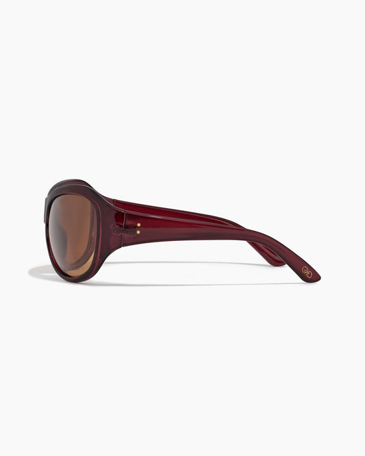 SZADE - sunny ; pinot noir / hazelnut
