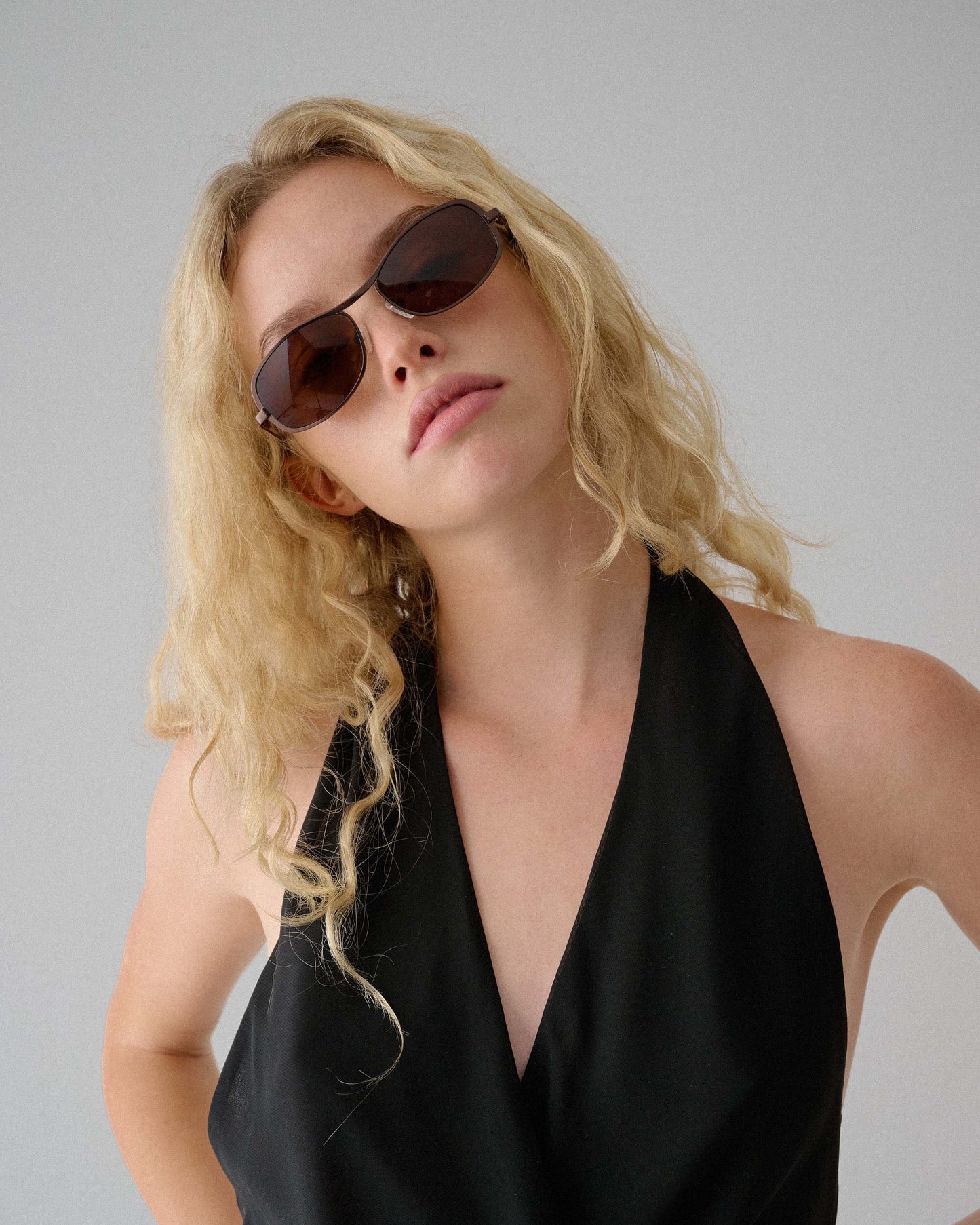 SZADE - rush ; matte mocha / cacao