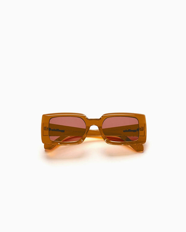 SZADE - dart ; burnt honey / cherry cola